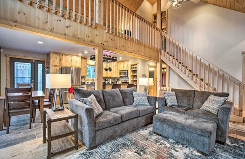 Morrison House | Mtn Views & Game Room: Cozy Retreat in Morrison