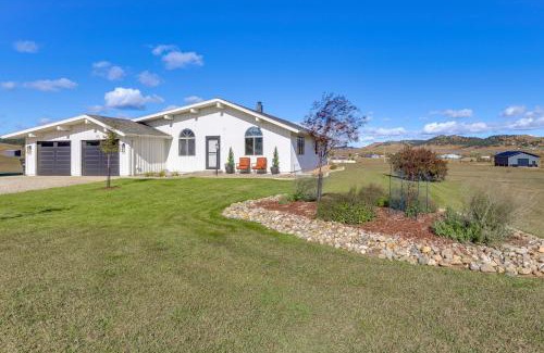 Piedmont House | Mtn Views, Hot Tub and Fire Pit Black Hills Retreat