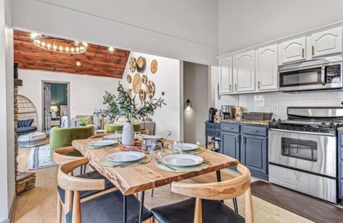 Waynesville Cabin | Mtn Views, HotTub, Sauna, Outdoor Theater, FirePit