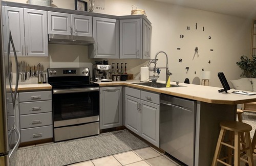 Midway Apartment | MtnPad Midway Studio Apartment