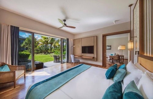 Plaine Magnien Hotel | Travel Destination! Garden view, Outdoor Pool, Spa & Wellness, Beachfront!