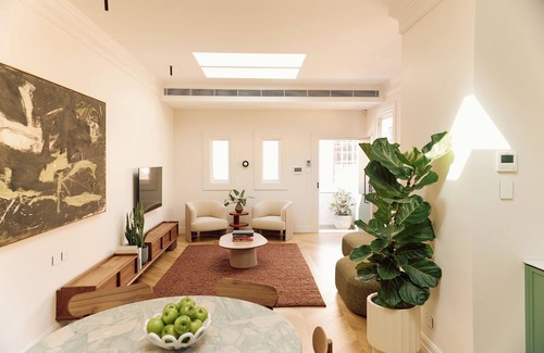 Newtown Apartment | Mucca Suite - Boutique Apartment in Newtown