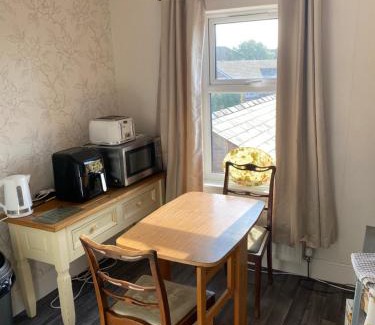 Whitestake Apartment | Much Hoole Cosy Place upstairs apartment