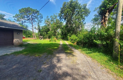 Land O' Lakes House | Much loved, cozy and spacious home on a spacious plot near Tampa, pet friendly!