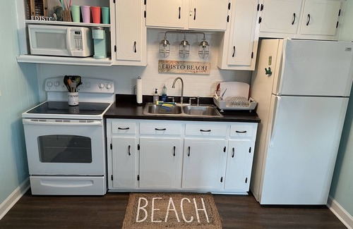 Edisto Island House | "MUCK IT"-QUINTESSENTIAL Edisto Beach House w/in Steps of Beach