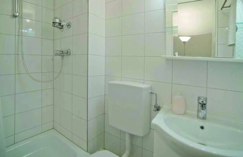 Trudering-Riem Apartment | MucOase - Messeapartment