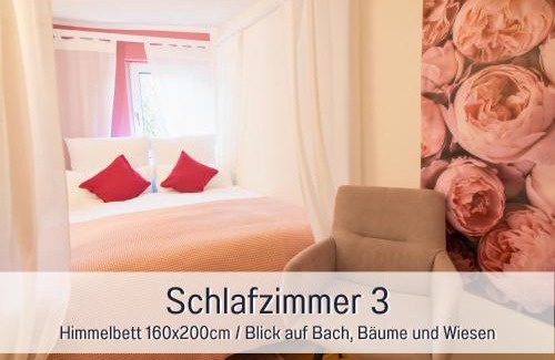 Lennestadt Apartment | Muehls-Sauerland familienfreundlich Perfekt für deine Urlaubsrunde nähe Elspe Festival Hunde willkommen mit Kamin und Garten