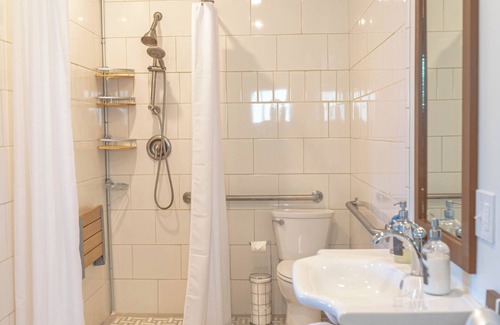 Muenster Bed & Breakfast | Muenster 1BR w/Patio | Near Wineries & Downtown