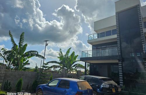 Entebbe House | Muguet by the Ibiscot