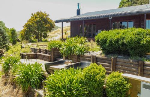 Kinloch House | Muirs Reef Lodge Kinloch holiday home Lake Taupo