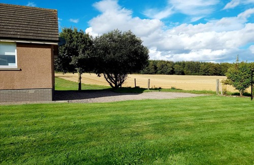 Letham Grange Cottage | Muirton Cottage - Rural Bliss