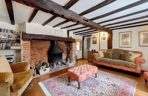 Shalbourne Cottage | Mulberry Cottage - Casa Bonita