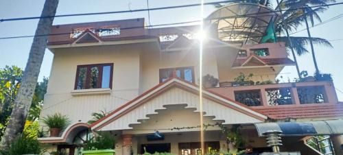 Kumily Bed & Breakfast | Mulberry Homestay
