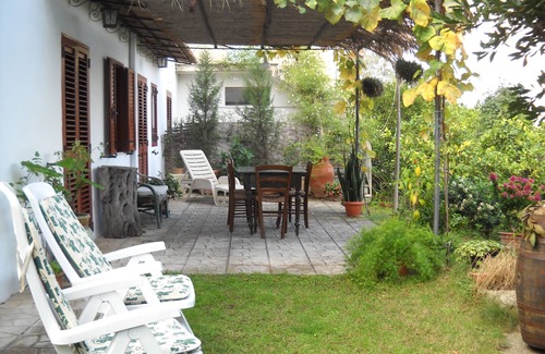 Mortelle House | Mulberry House>House with garden and direct access to the Tyrrhenian Sea