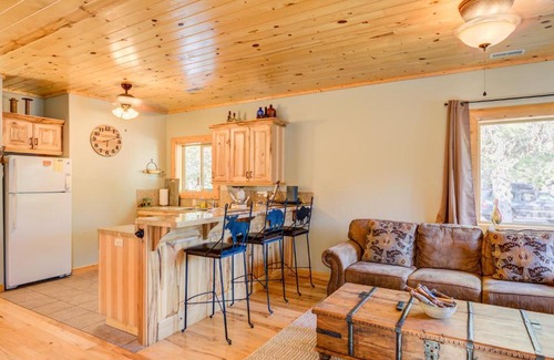 Island Park House | Muley Hollow by KABINO Fire Pit Grill SmartTV WiFi Washer Dryer