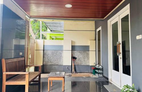 Pasuruan House | Mulia Homestay Syariah Pasuruan