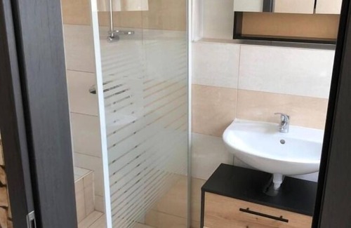 Adorf Apartment | Multi-bed room for 6 guests with 60m² in Adorf/Vogtland (265228)