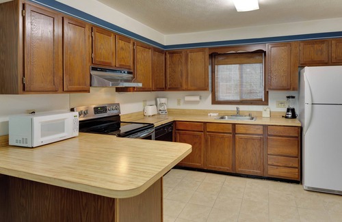 Basye Condo | Multi-Level Mountain Stay w/Pool