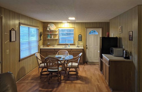 Dunnellon House | Multi-Night Discounts/Comp Days Nov 1 - Mar 1, Pet Friendly/Sleeps 15