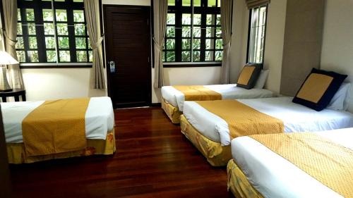Mulu Hotel | Mulu National Park