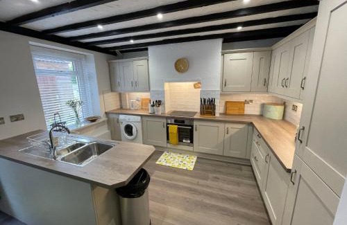 Bishopston House | Mumbles Gower cottage