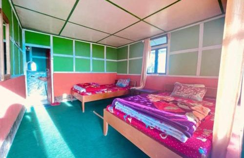 Rishop House | Munal Homestay - Megher Kole
