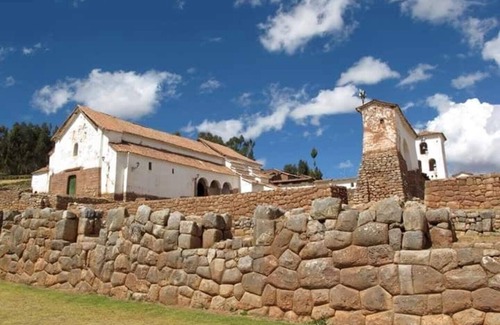 Chinchero House | Munay Tika family house