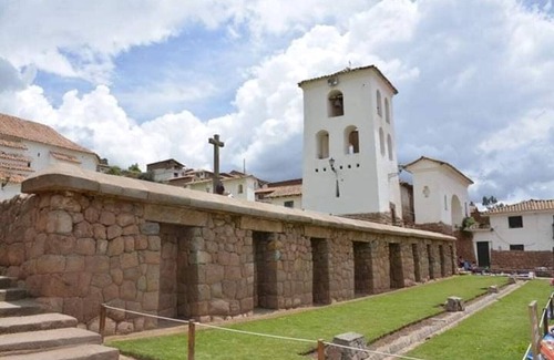 Chinchero House | Munay Tika family house
