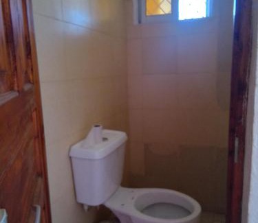 Mtwapa House | MUNDO GUEST & STUDIO APARTMENTS, MTWAPA,mombasa
