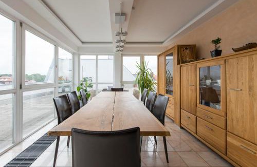 Untersendling Apartment | Munich Rooftop Retreat