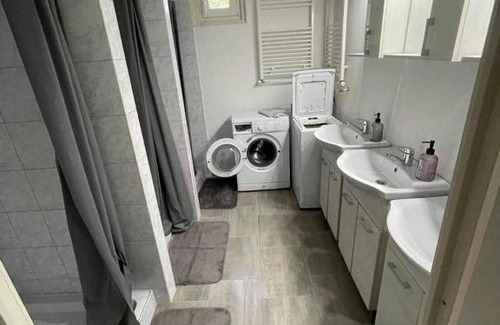 Sajoszentpeter Apartment | Munkásszállás