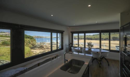 Valdovino Apartment | Muramar Beach House