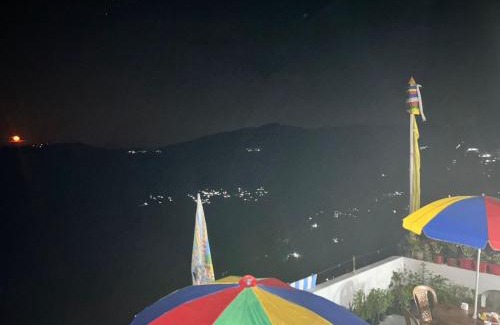 Darjeeling House | MURMINCHO HOMESTAY