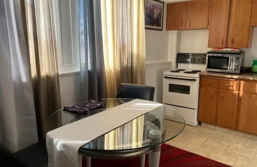 Saskatoon Apartment | Murphy DoubleBed Studio Apt in City’s Best Spot