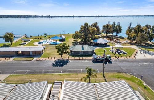 Yarrawonga Apartment | Murray Grange apartment 6