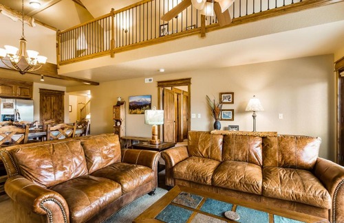 Estes Park House | Murray's Hangar #6046