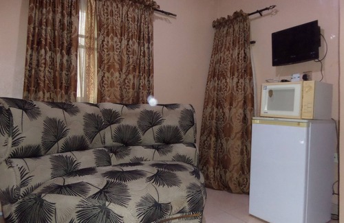 Ibadan Hotel | Murray's Suites