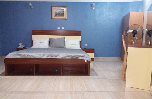 Ibadan Hotel | Murray's Suites