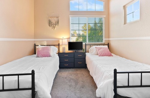Murrieta House | Murrieta Home Away from Home!