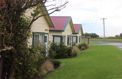 Bermagui Cottage | Murunna cabins No. 2 Bermagui