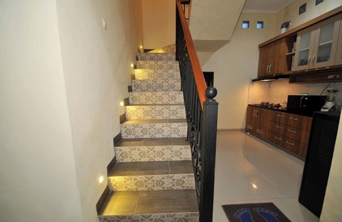 Surakarta House | Musafir Guest House Syariah