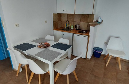 Astros Apartment | Muses Seaside Villas