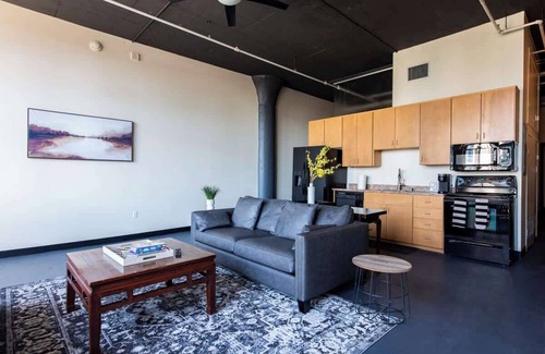 West Main Historic District Condo | Museum Row’s Executive Loft