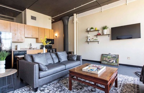 West Main Historic District Condo | Museum Row’s Executive Loft
