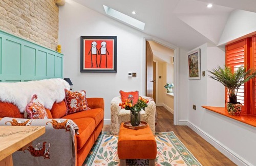 Empingham House | Mushroom Cottage