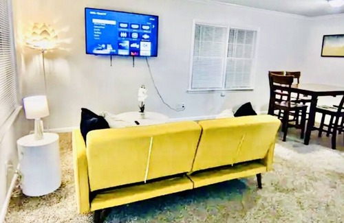 Whitehaven House | +Music City House Near Airport+