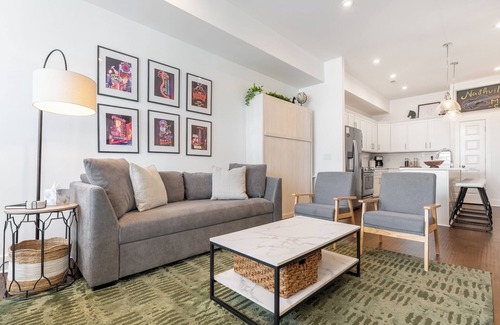 Madison House | Music City Sweetheart - Rooftop Oasis