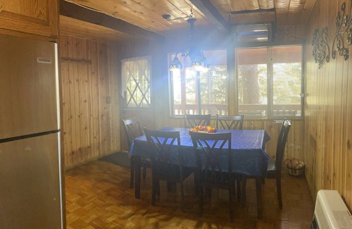 Meadow View Heights Cabin | Music on the Mountain 2 night stay minimum