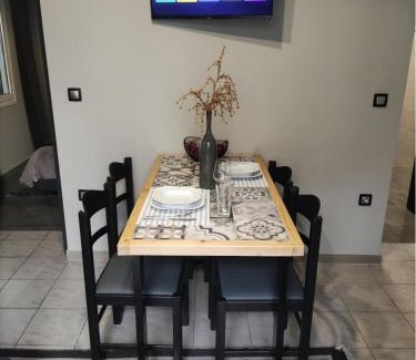 Nea Kios Apartment | Music Reflections Apartment near Nafplio