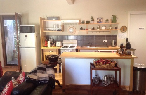 Musk House | Musk House- Pet friendly- country style cottage 10% discount off weekly stays